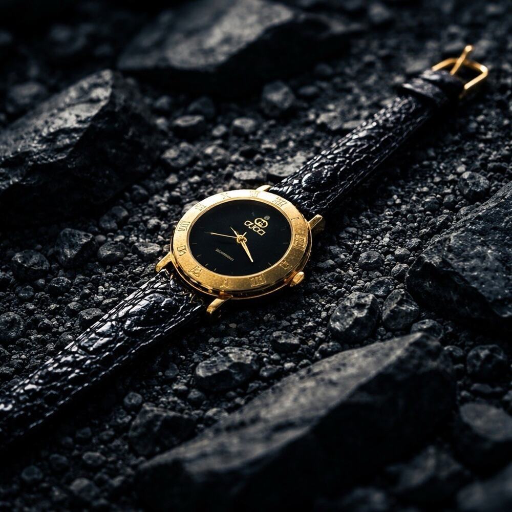 Gucci Diamond 3000L Gold PL Black Leather women watch Vintage - Picture 9 of 16
